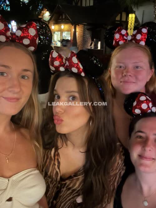 Milliebobbybrown Exklusiv geleakte Nacktbilder von OnlyFans #12078690