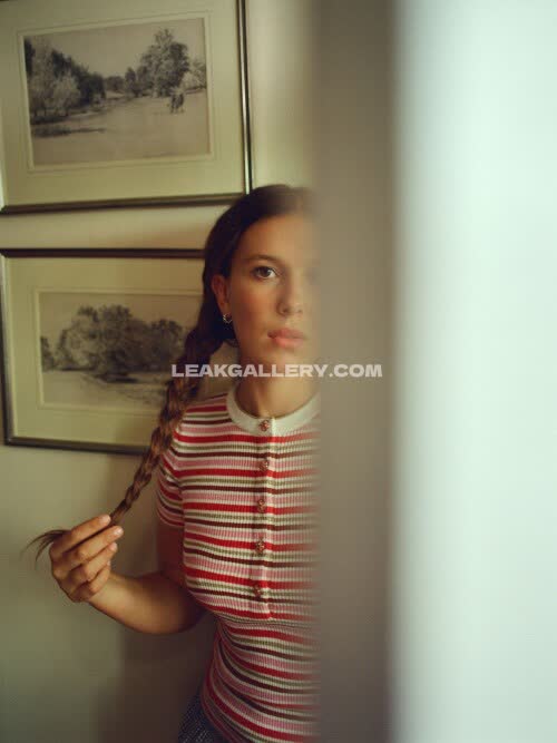 Milliebobbybrown Exclusive Leaked Nude OnlyFans #12078818