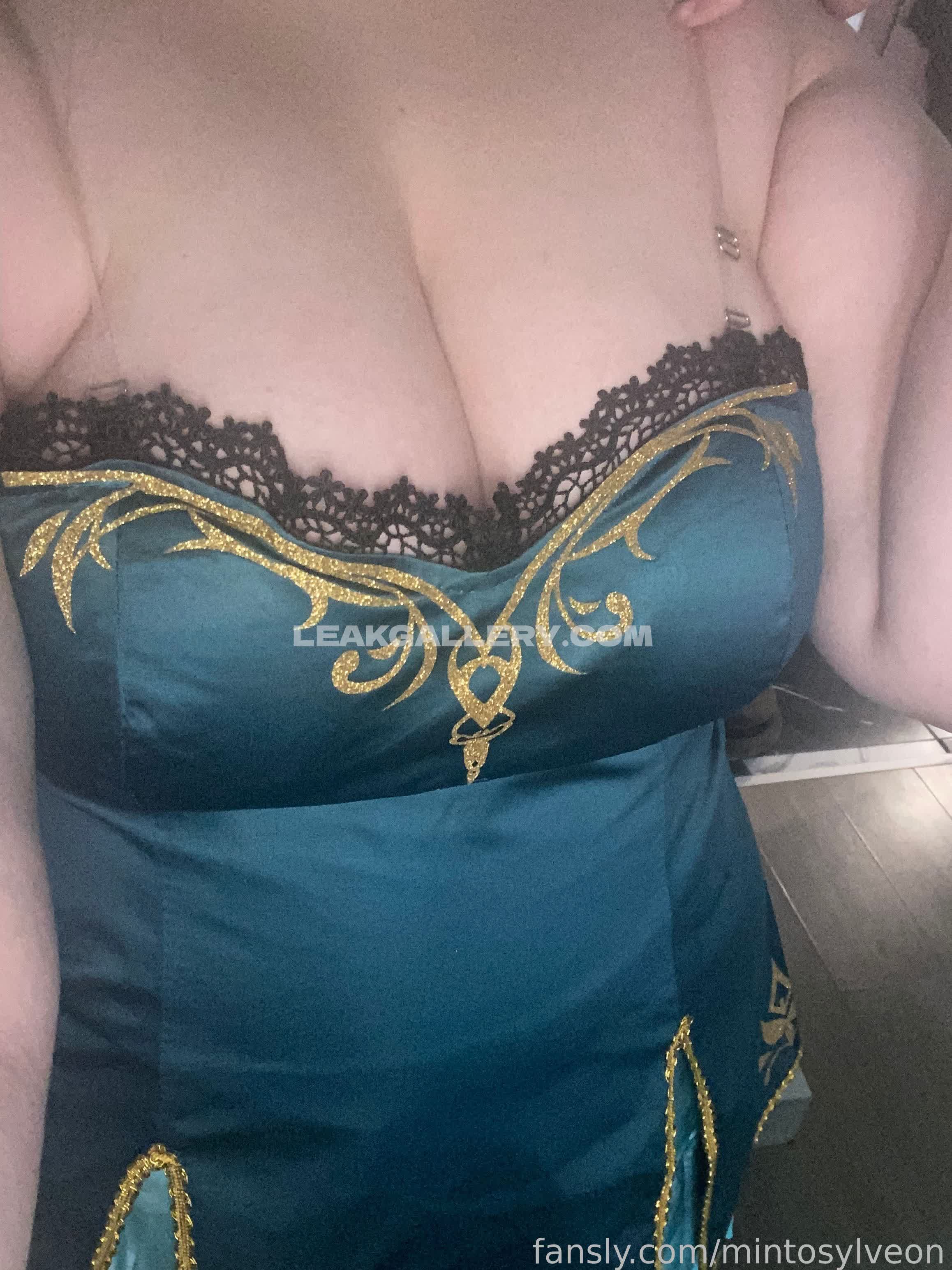 Mintosylveon Exklusiv geleakte Nacktbilder von OnlyFans #3786647