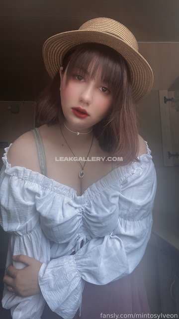 Mintosylveon OnlyFans Nudi in Esclusiva Trapela #3781736
