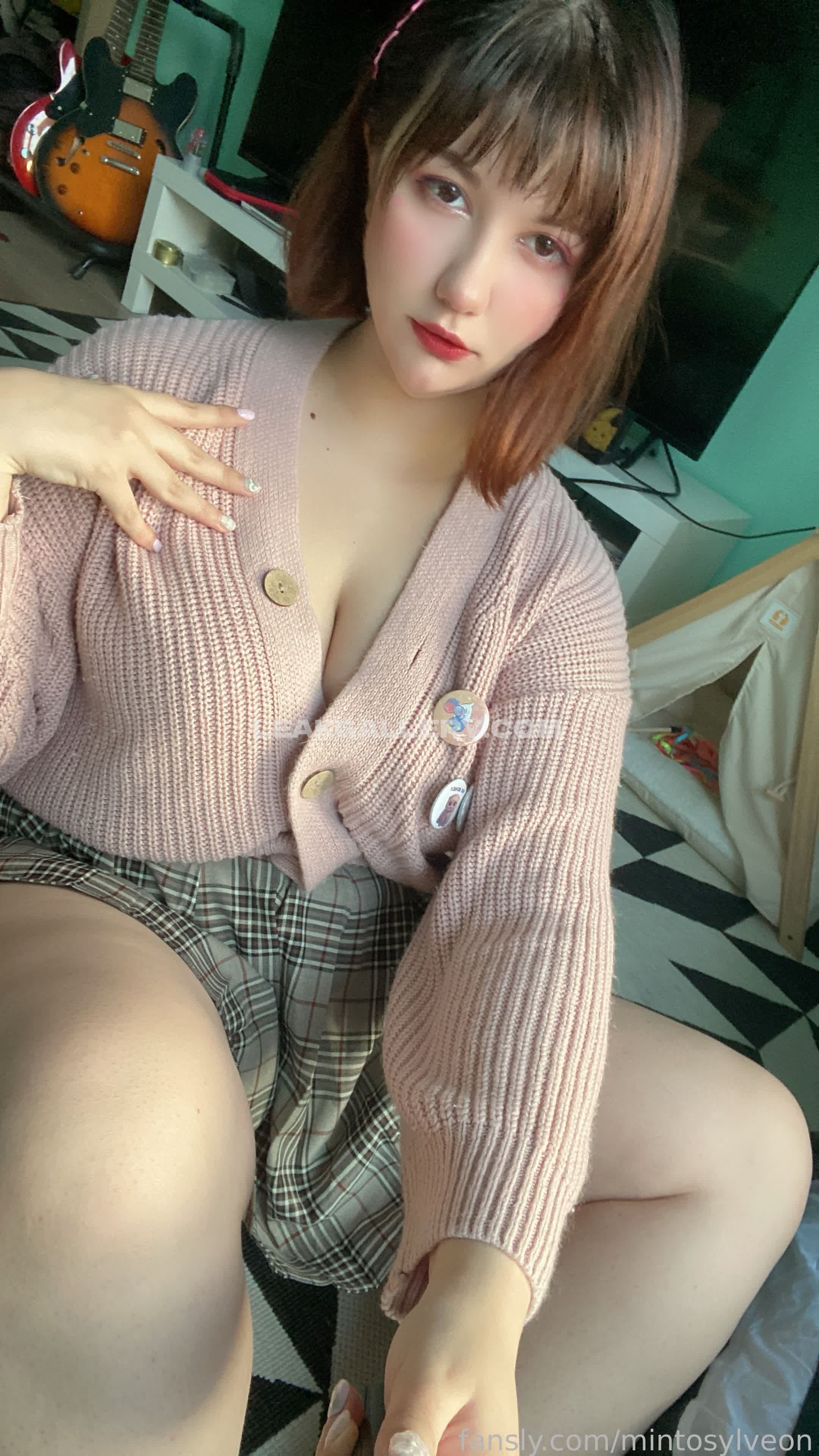 Mintosylveon OnlyFans Nudi in Esclusiva Trapela #3798439