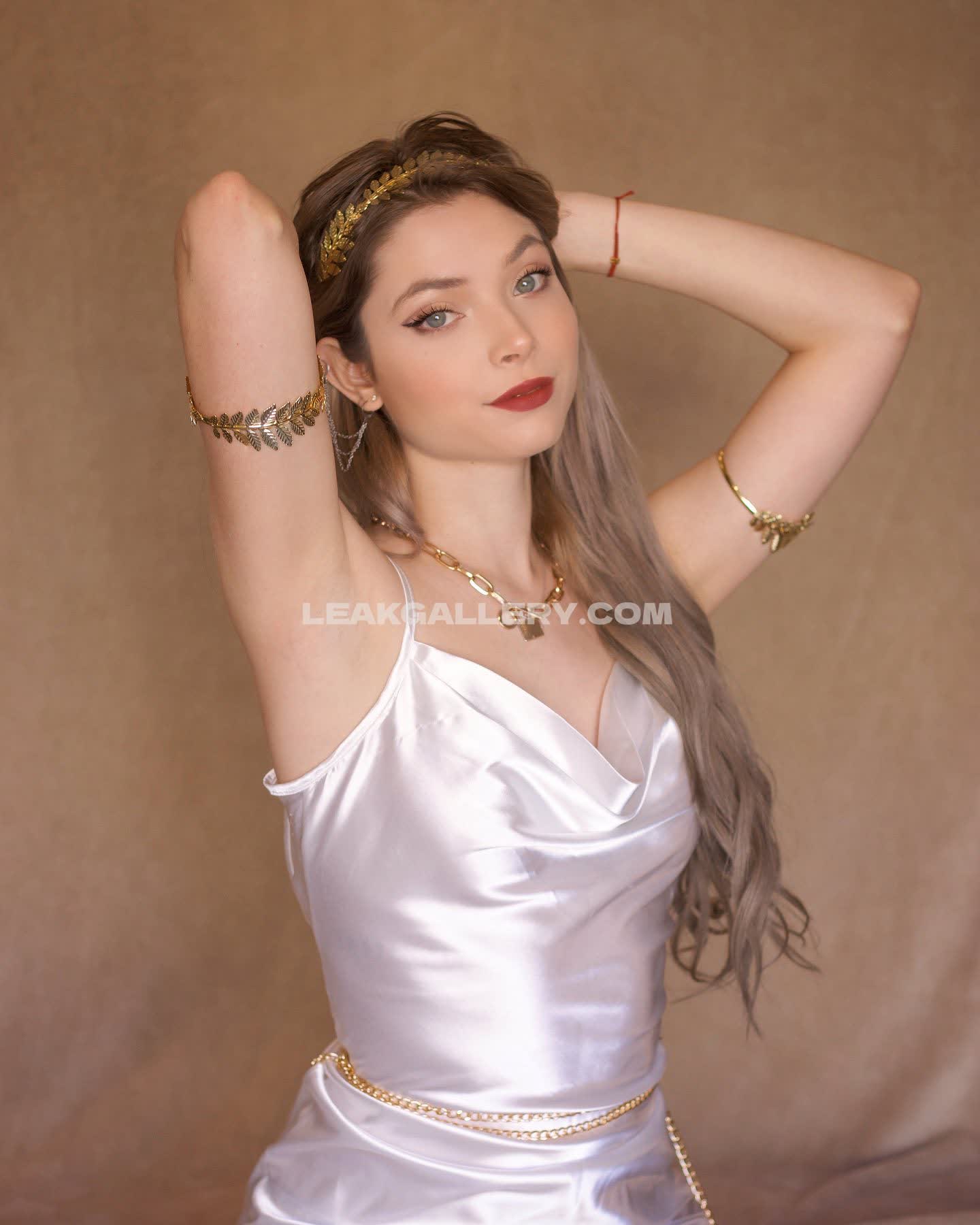 Moniicajiimenez Exclusive Leaked Nude OnlyFans #7511090