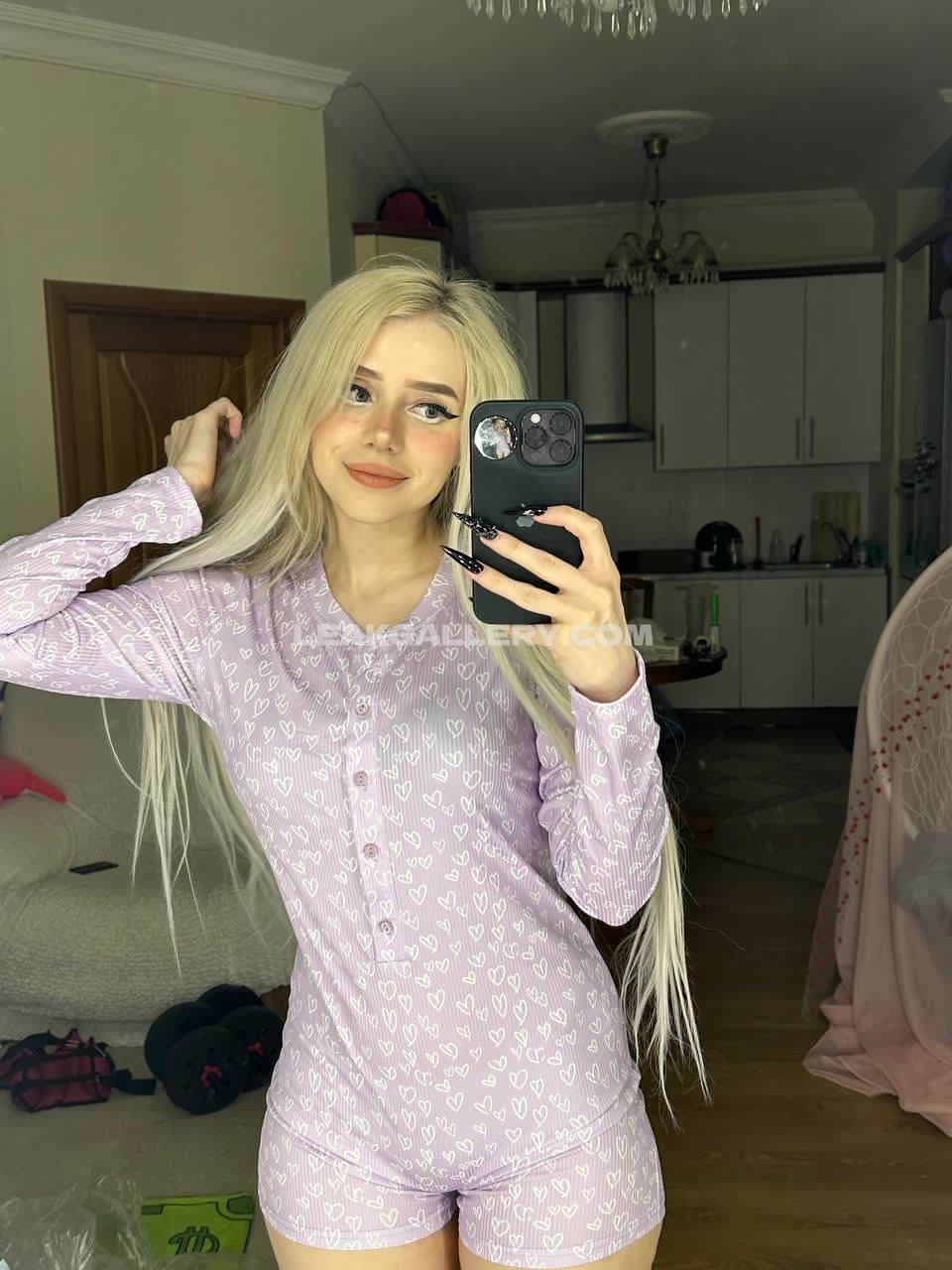 Ms4wljabaaaa0vgxw5i_exj1ukkh8m1v3yemmk3okgz6404k7-mgyyjdzyk1a9_o-pf9facf8hmf Exclusive Leaked Nude OnlyFans #7315541