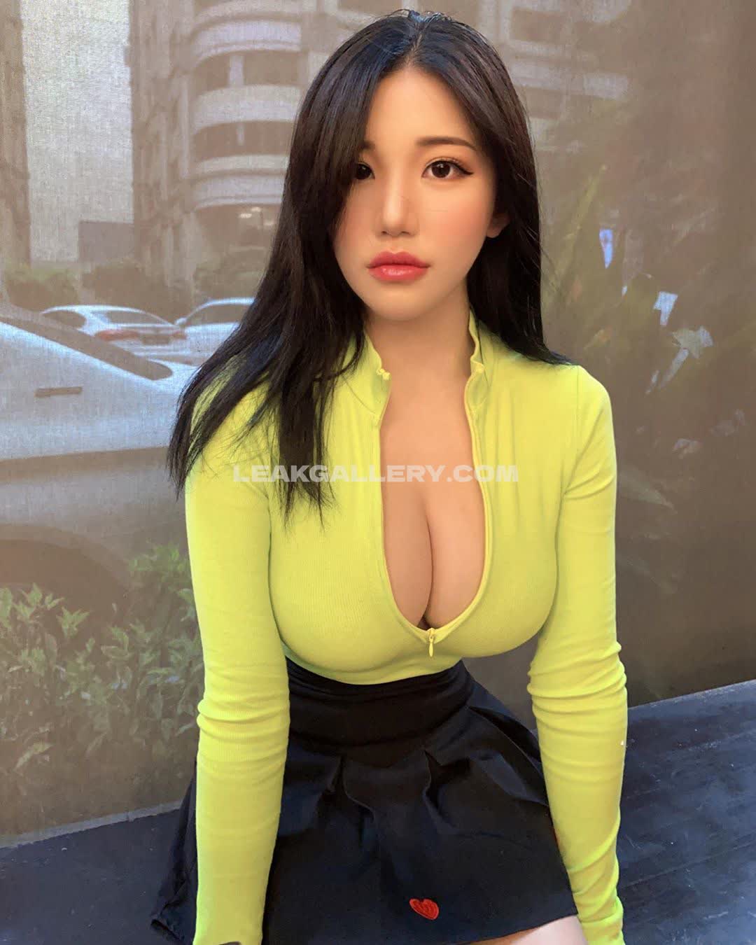 Mspuiyi / ms_puiyi Exclusive Leaked Nude OnlyFans #8312842