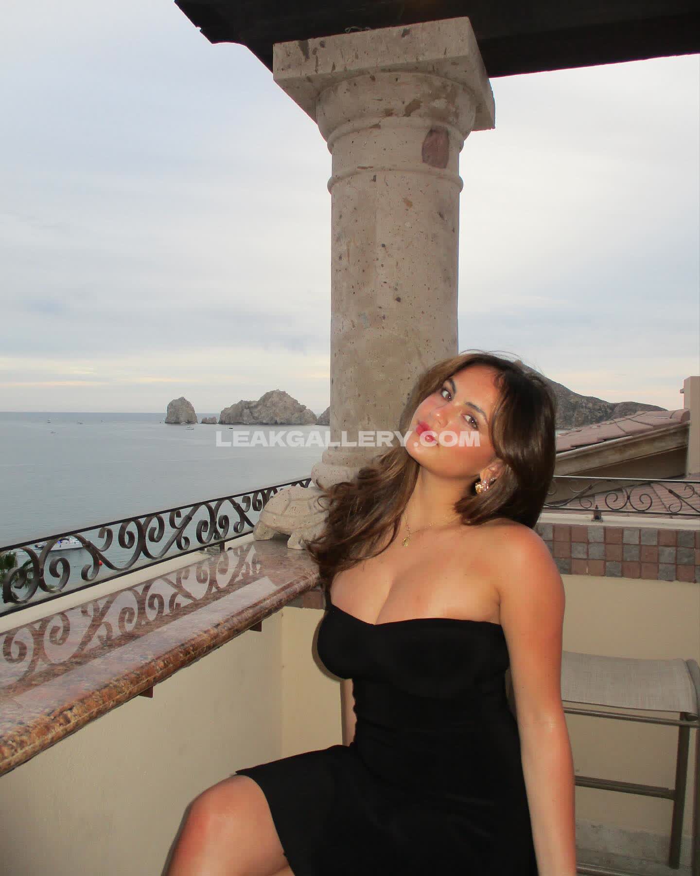 Myfavoritewants / sarabellaharriss / sexiisariii777 Exclusive Leaked Nude OnlyFans #3882264