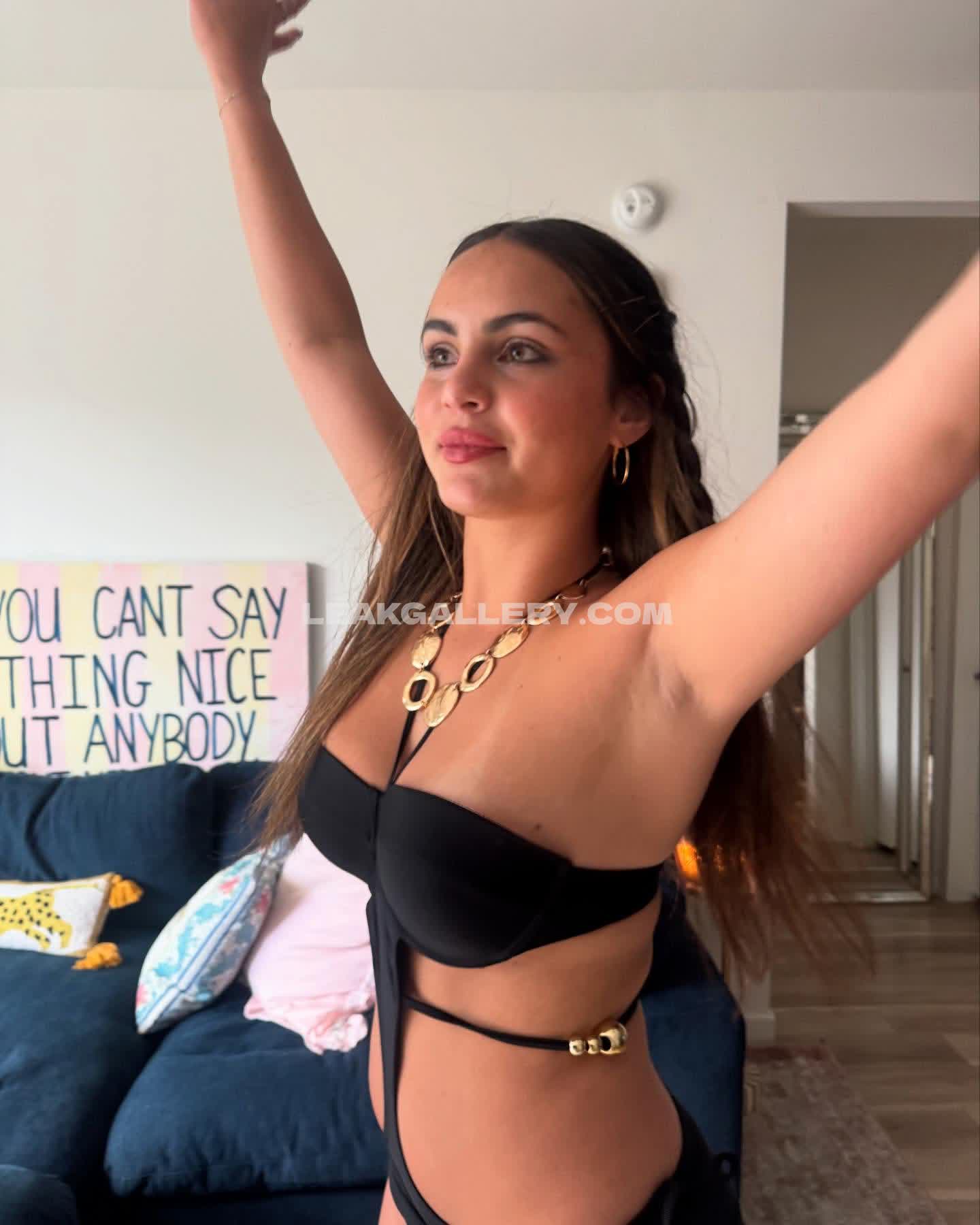 Myfavoritewants / sarabellaharriss / sexiisariii777 Exclusive Leaked Nude OnlyFans #3857691