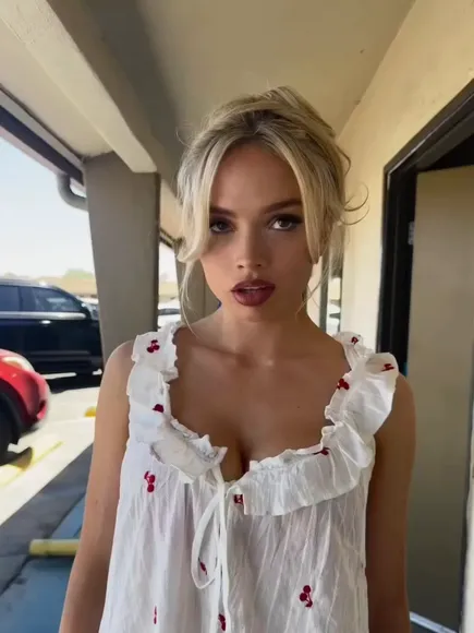 natalie_alyn_lind
