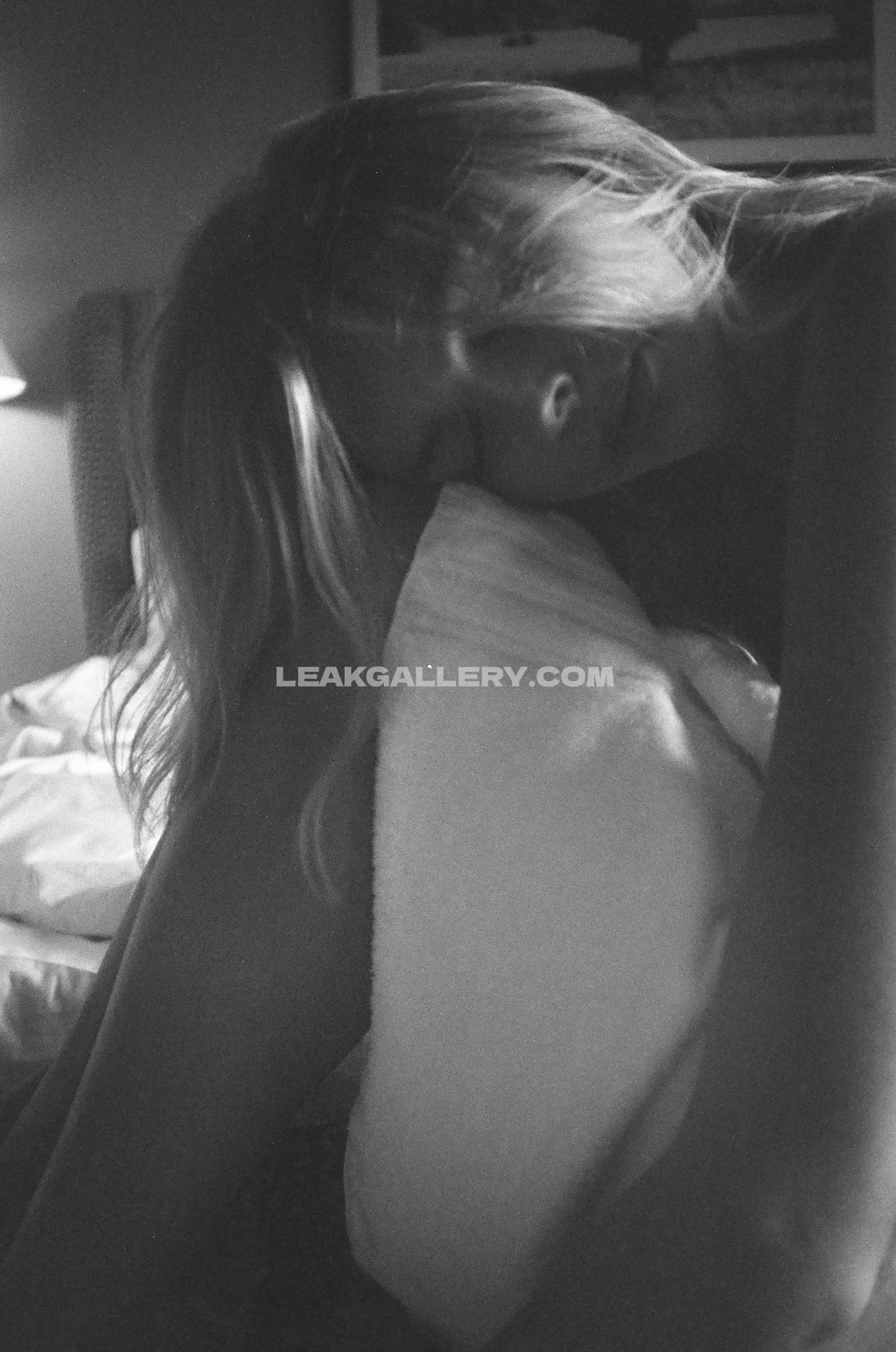 Natalie_roser Exclusive Leaked Nude OnlyFans #3839432