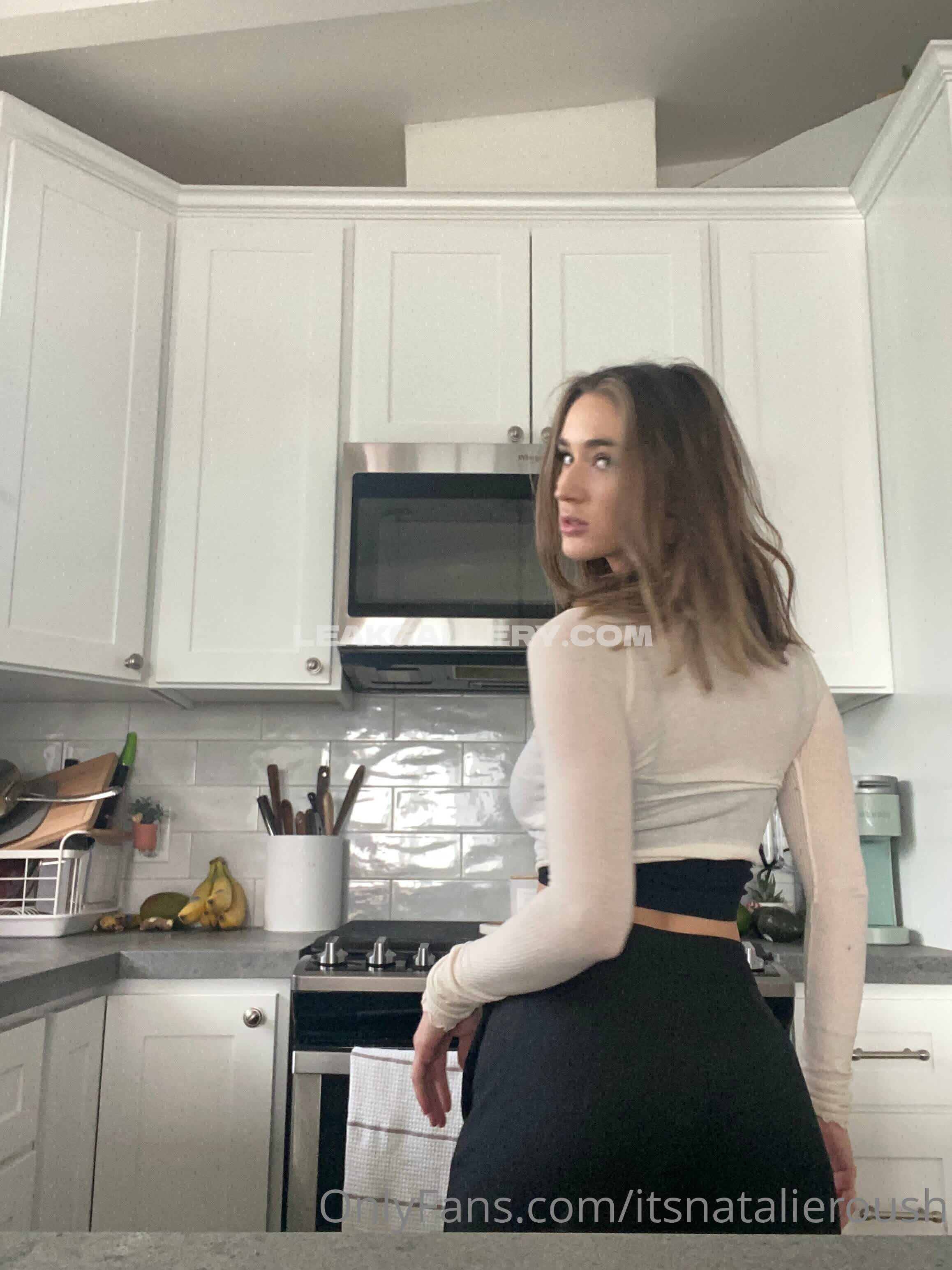 Natalieroush / itsnatalieroush / natalierousch / natlieroush OnlyFans Nudi in Esclusiva Trapela #7013676
