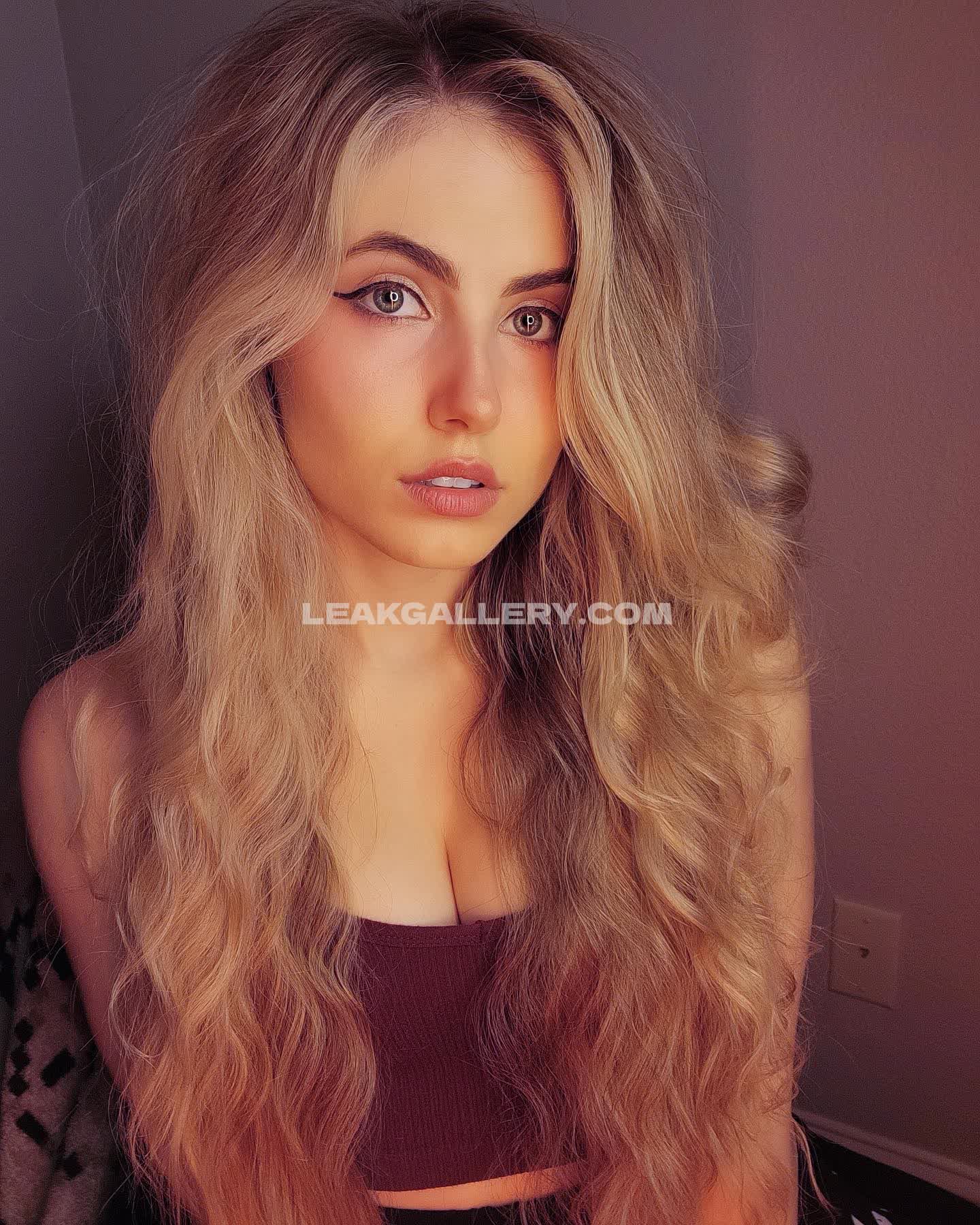 Nickitaylor Exclusive Leaked Nude OnlyFans #7483190