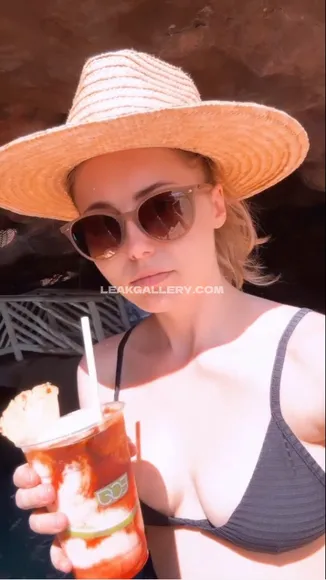 nickitaylor