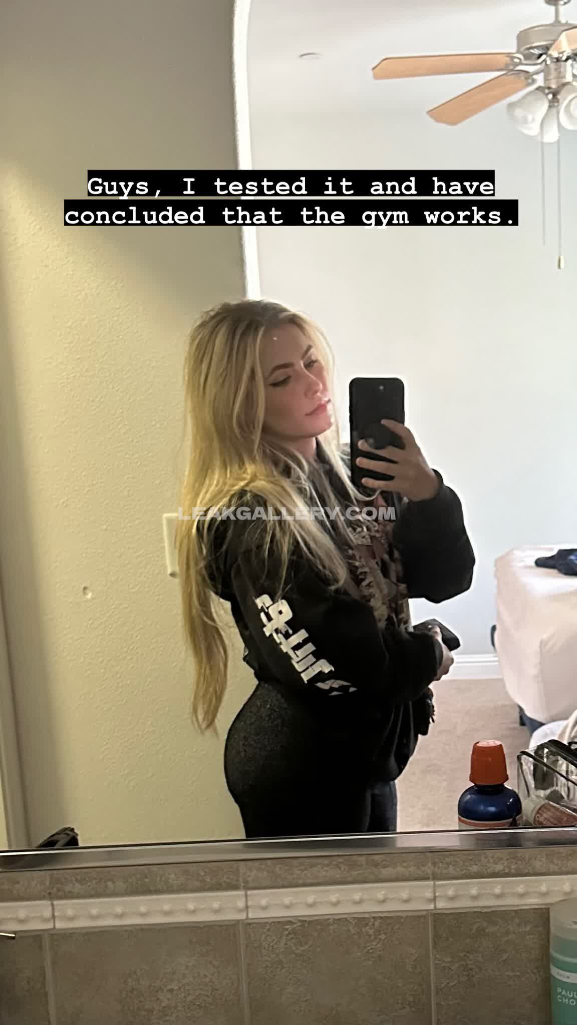 Nickitaylor Exclusive Leaked Nude OnlyFans #7481124