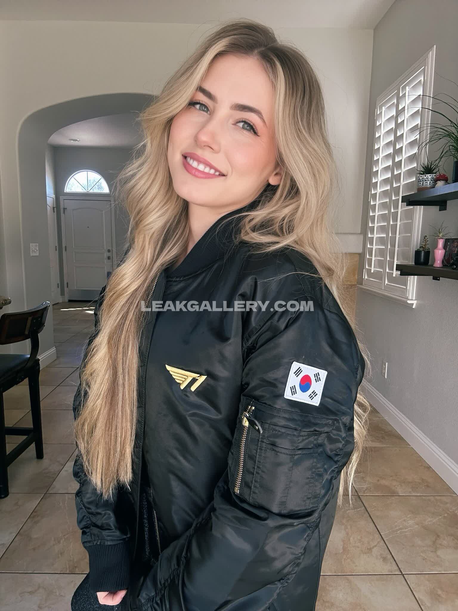 Nickitaylor Exclusive Leaked Nude OnlyFans #7491366