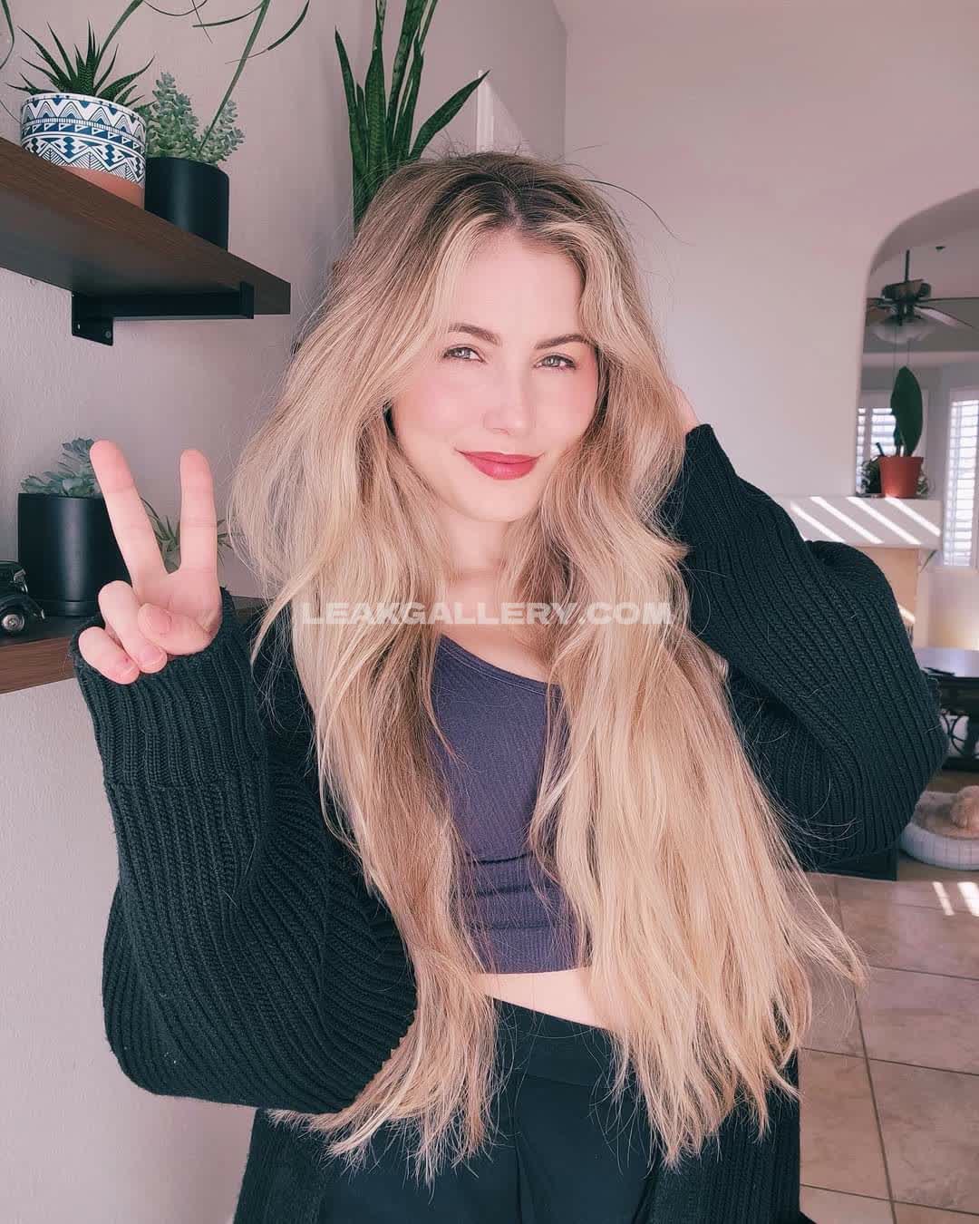 Nickitaylor Exclusive Leaked Nude OnlyFans #7491933