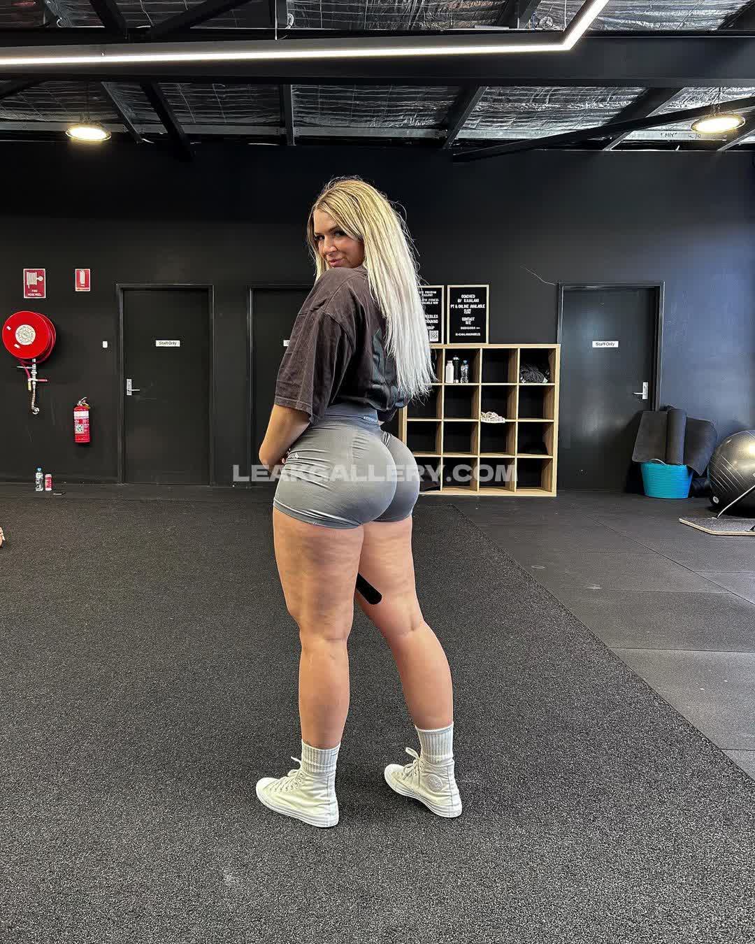 Nikita_simpson Exclusive Leaked Nude OnlyFans #4251397