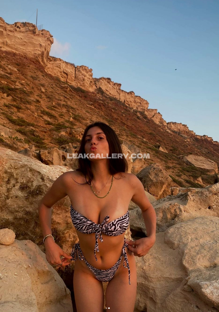 Noamiki Exclusive Leaked Nude OnlyFans #7892460