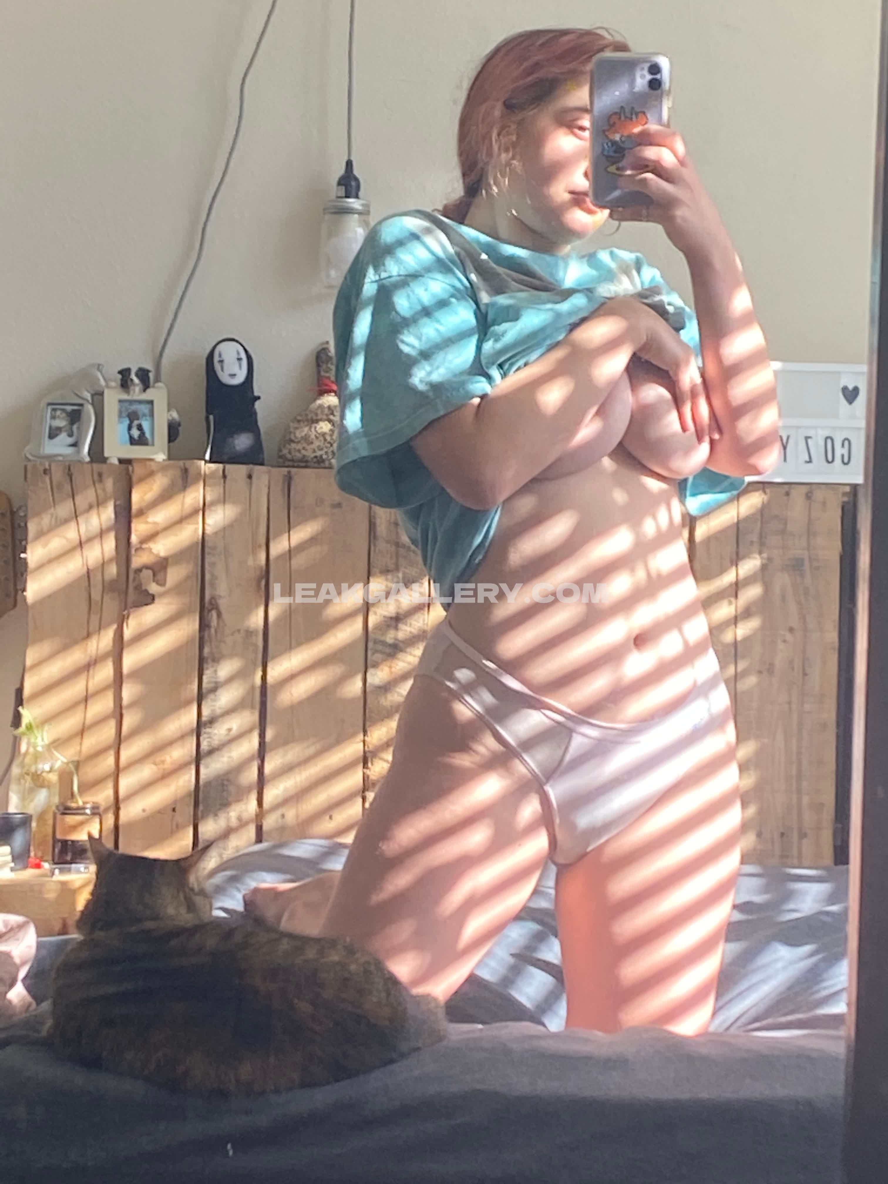 Oatmilkmommy666 Exclusive Leaked Nude OnlyFans #7741698