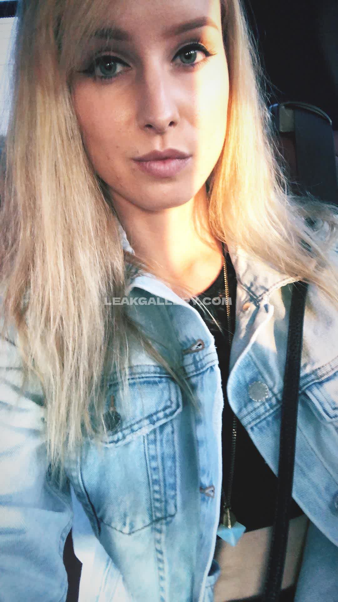 Omgitsfirefoxx Leak OnlyFans exclusif #3979573