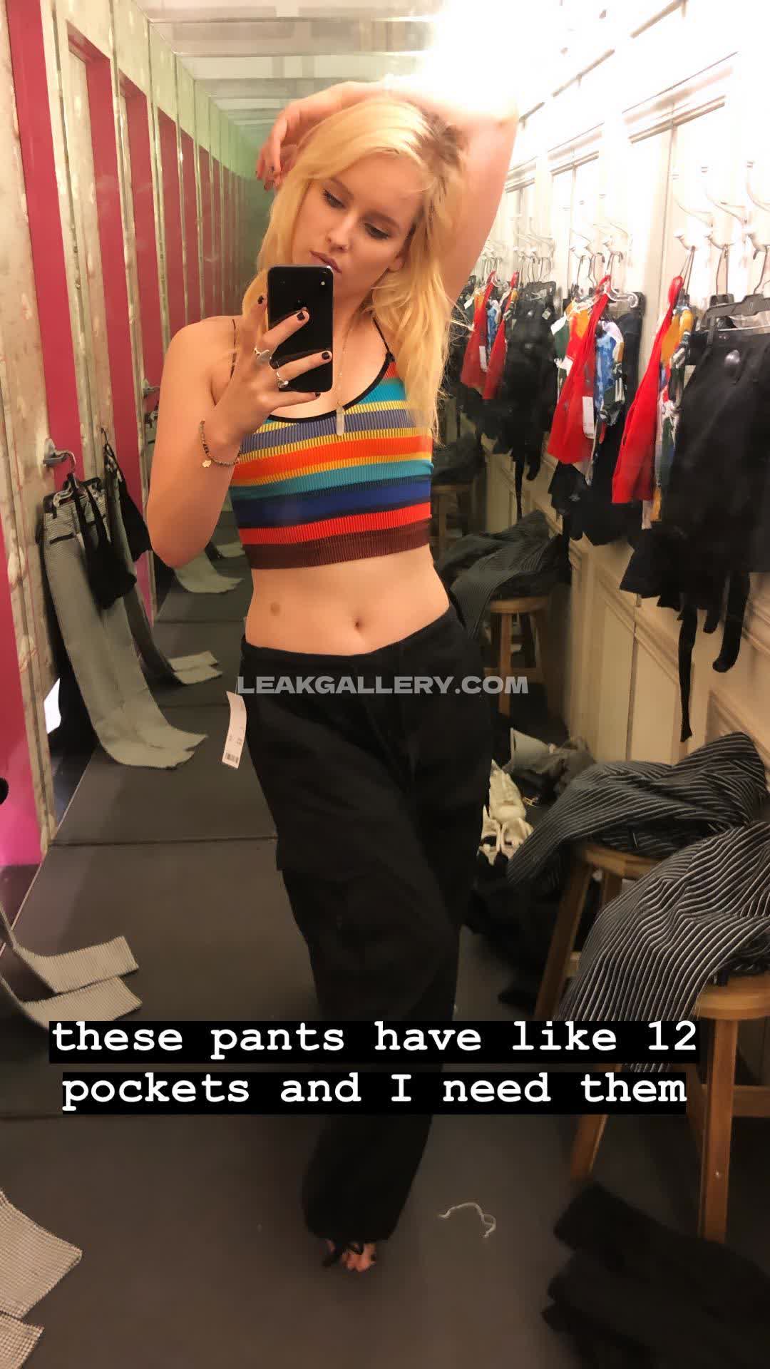 Omgitsfirefoxx Exclusive Leaked Nude OnlyFans #3958715