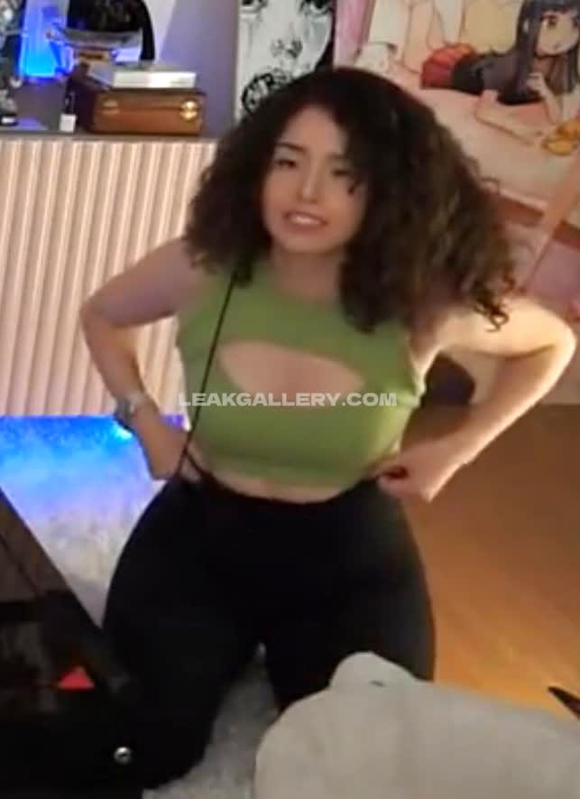 Pokimane Nudes vazados exclusivos do OnlyFans #3291494