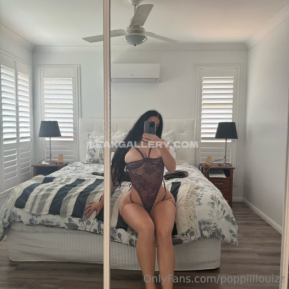 Poppiillouizz Exclusive Leaked Nude OnlyFans #7059200