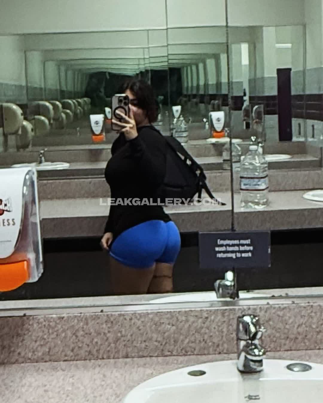 Raeleerudolph22 Exclusive Leaked Nude OnlyFans #4953392