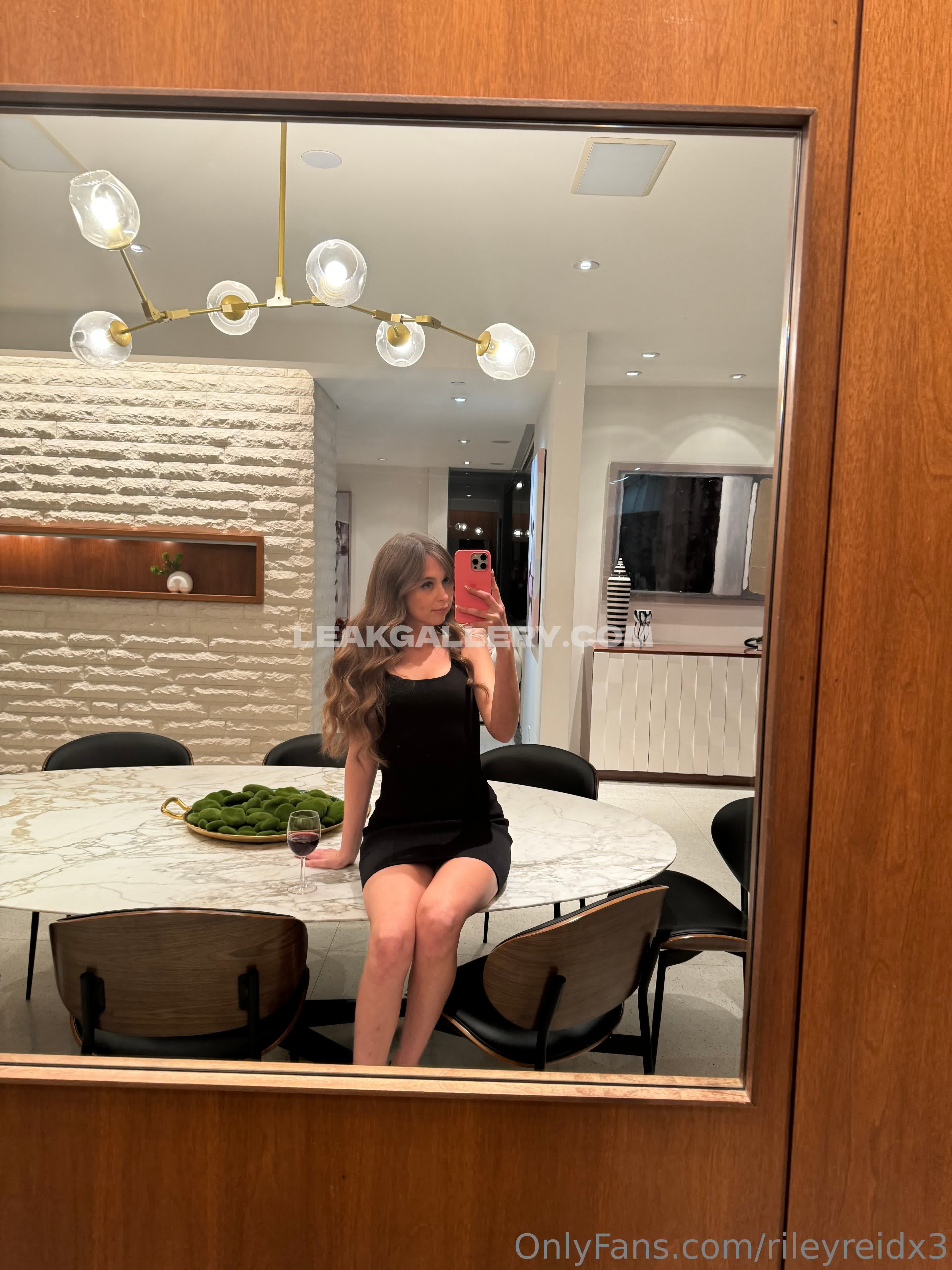 Rieleyreidx3 / rileyreidx3 Exclusive Leaked Nude OnlyFans #8222176
