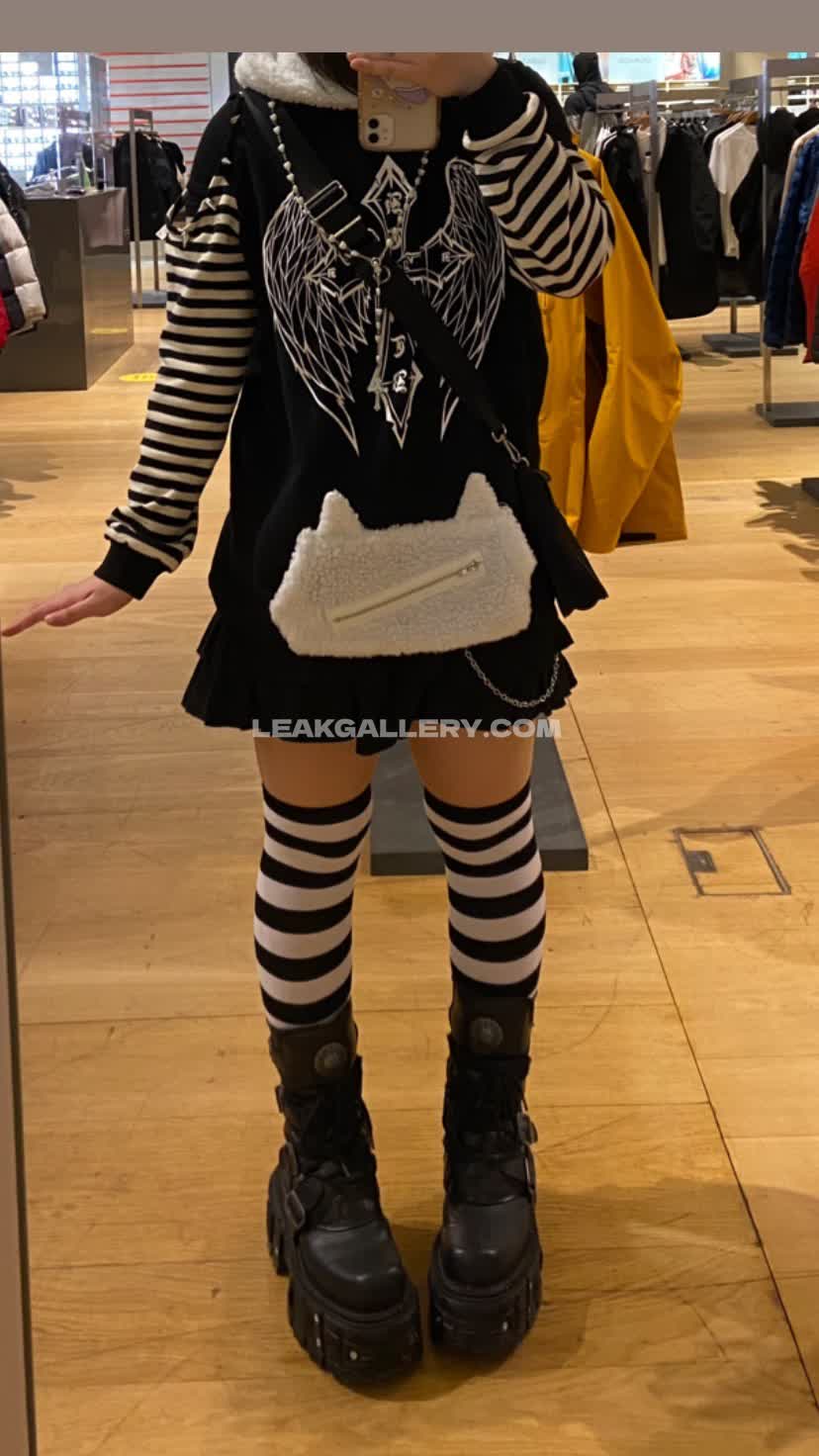 Rinuyi Exclusive Leaked Nude OnlyFans #3792978