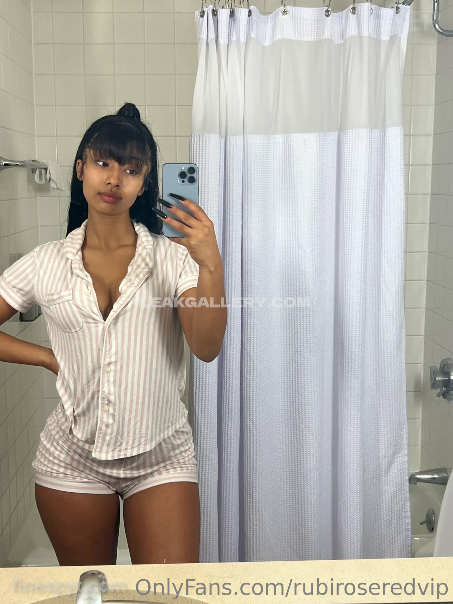 Rubirose Exclusive Leaked Nude OnlyFans #8294444