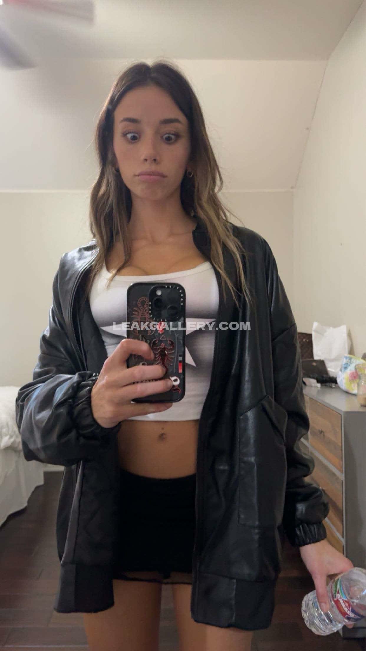 Sadiemckenna Exclusive Leaked Nude OnlyFans #2999773