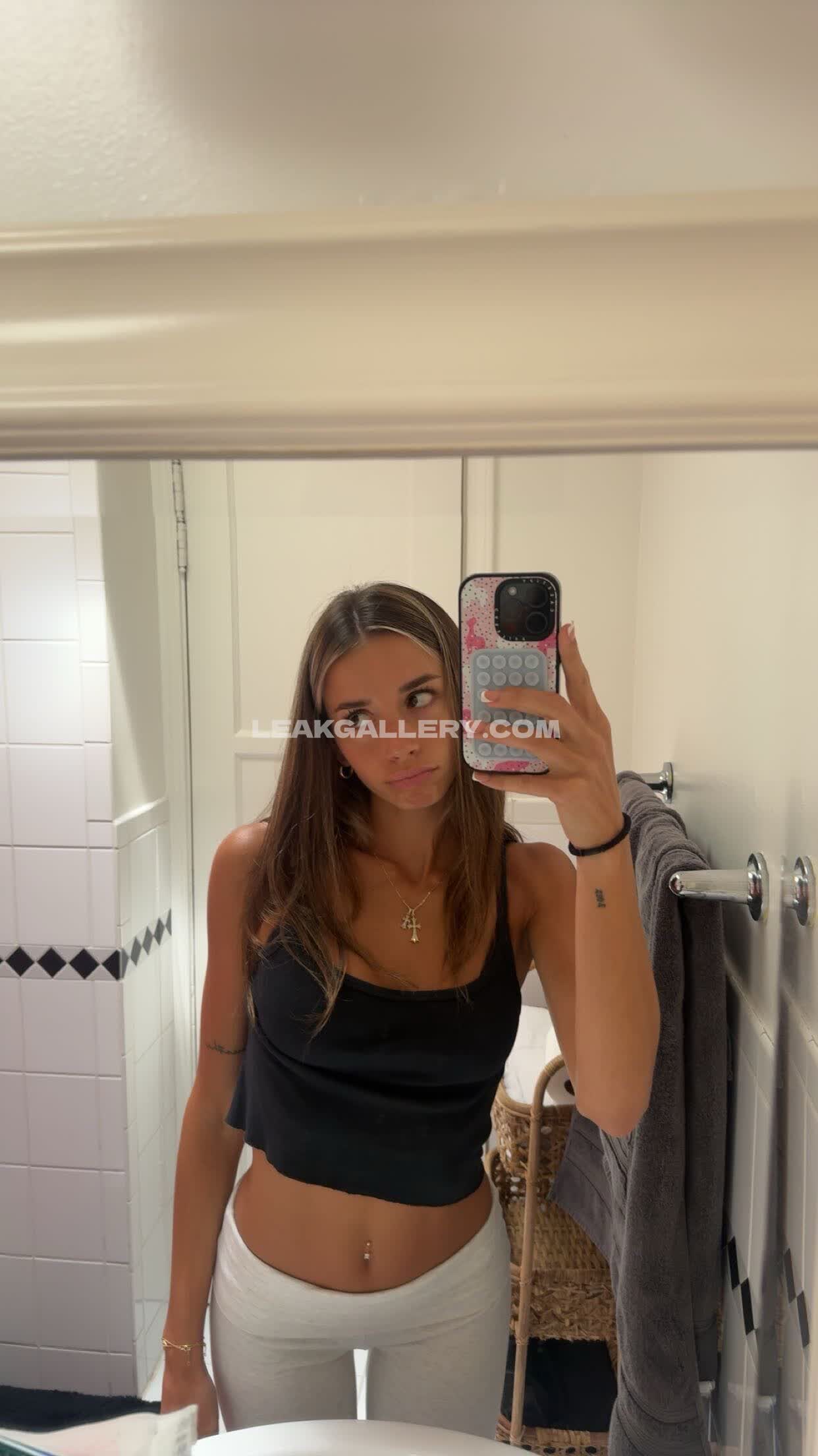 Sadiemckenna Exclusive Leaked Nude OnlyFans #3029972