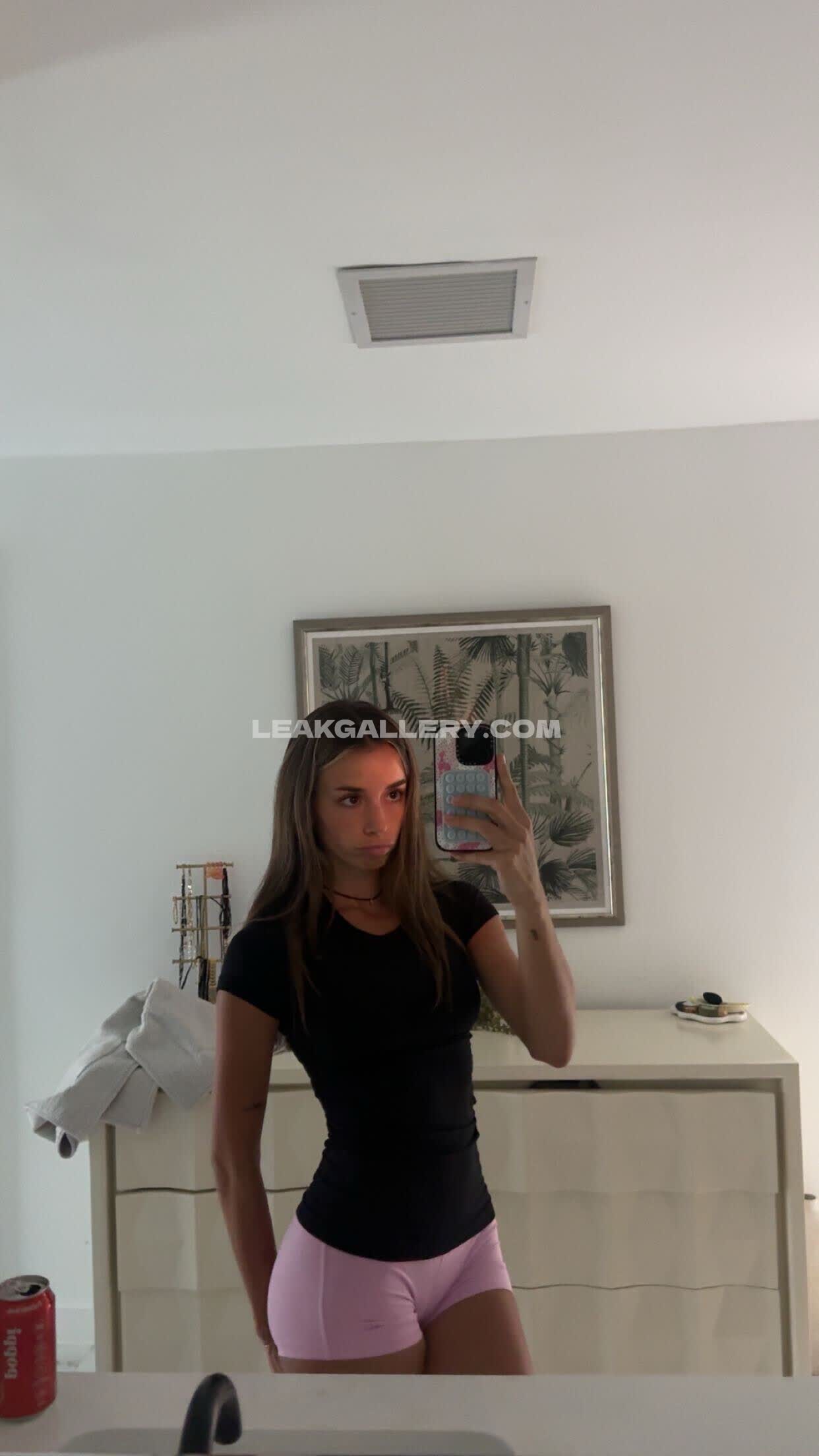 Sadiemckenna Exclusive Leaked Nude OnlyFans #3007700