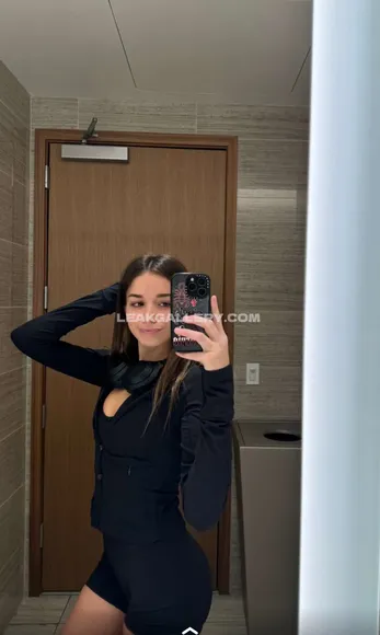 Sadiemckenna Exclusive Leaked Nude Onlyfans #2973274