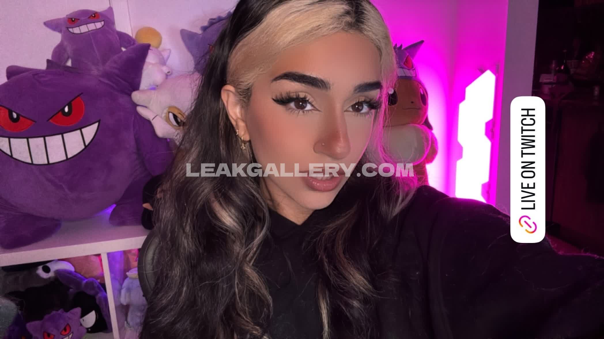 Sairaspooks / saira Exclusive Leaked Nude OnlyFans #4042567