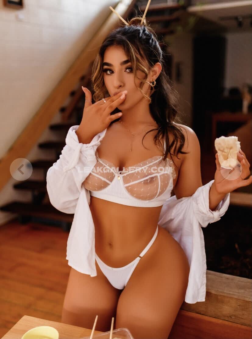 Sarah_compston Exclusive Leaked Nude OnlyFans #8041479