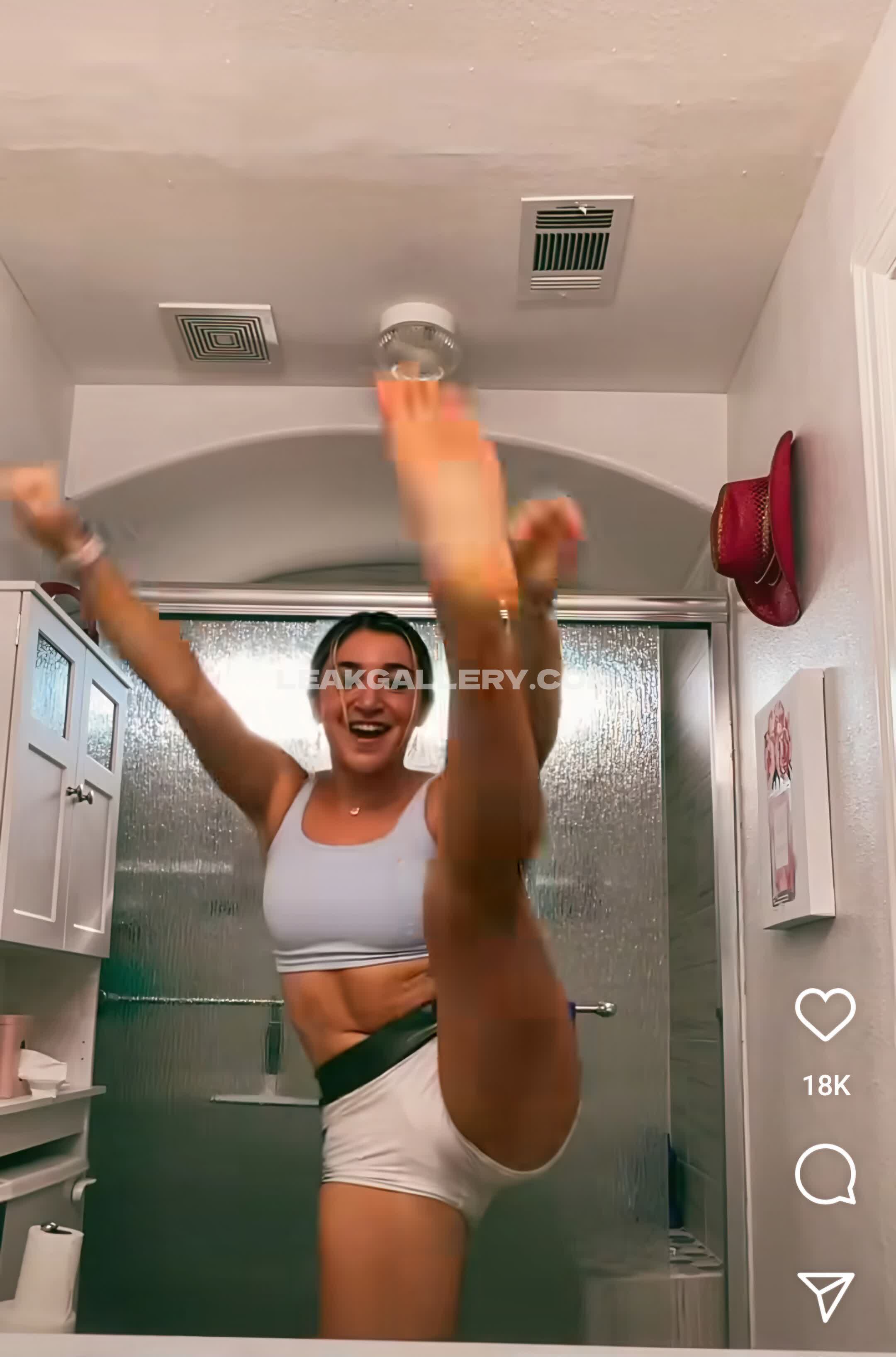 Sarahjfan12 Exclusive Leaked Nude OnlyFans #7897785