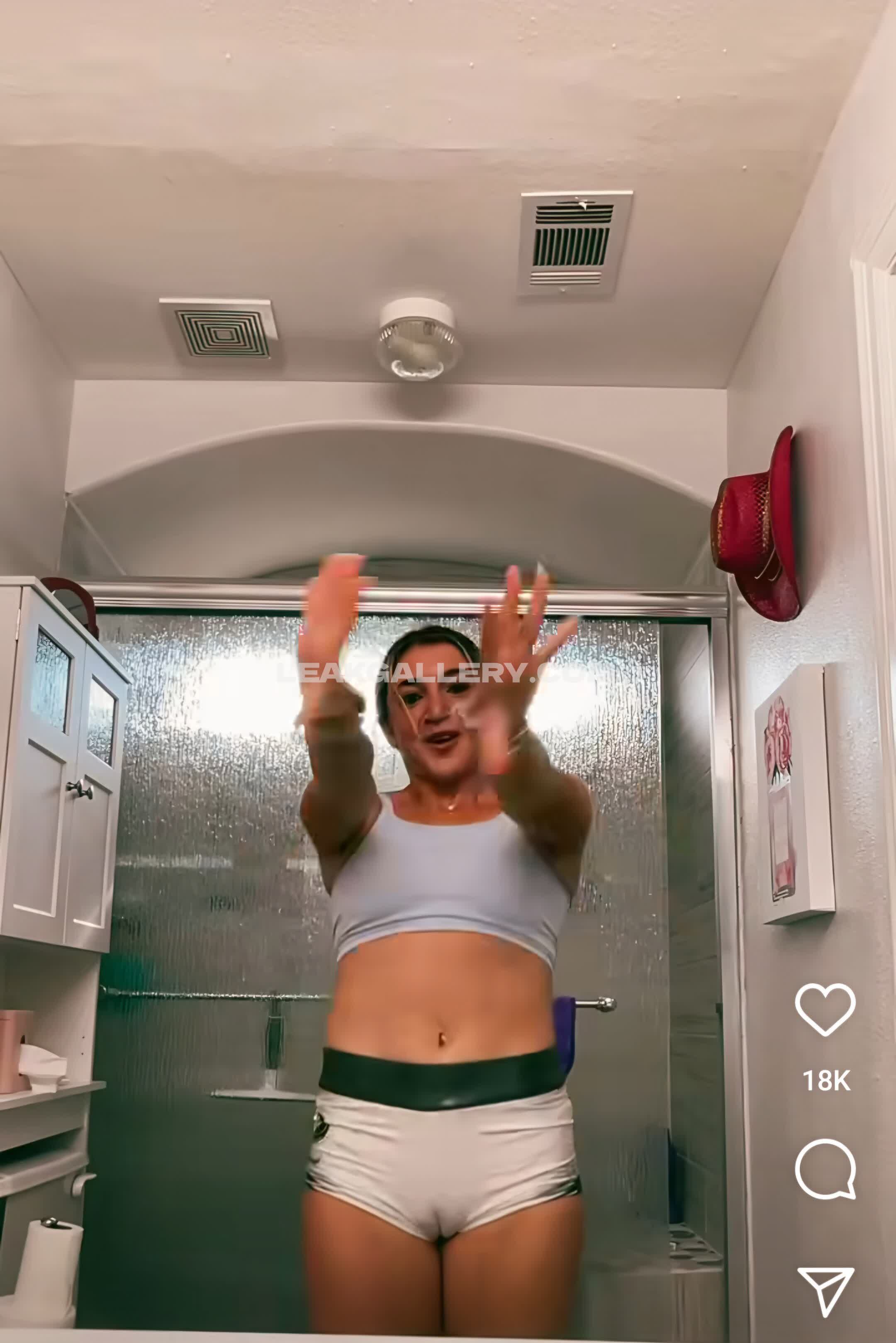 Sarahjfan12 Exclusive Leaked Nude OnlyFans #7896218