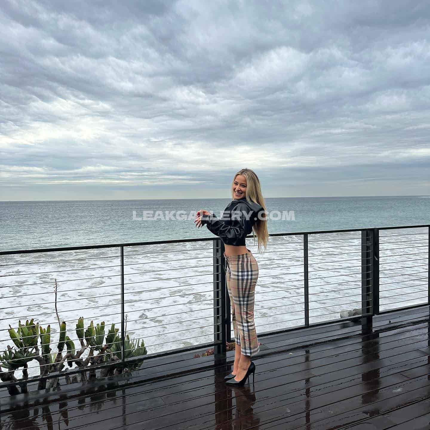 Scarletaviram Exclusive Leaked Nude OnlyFans #4264877