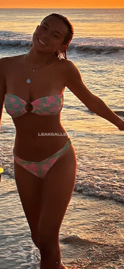 Siennahollanddd Exclusive Leaked Nude OnlyFans #7980273