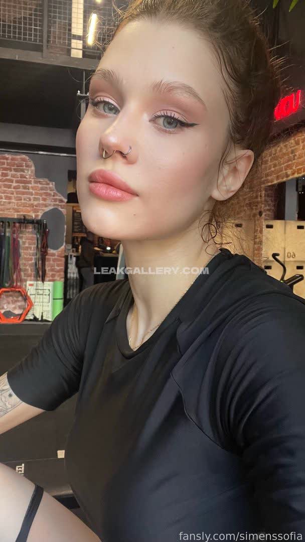 Simenssofia एक्सक्लूसिव लीक्ड न्यूड OnlyFans #8089800