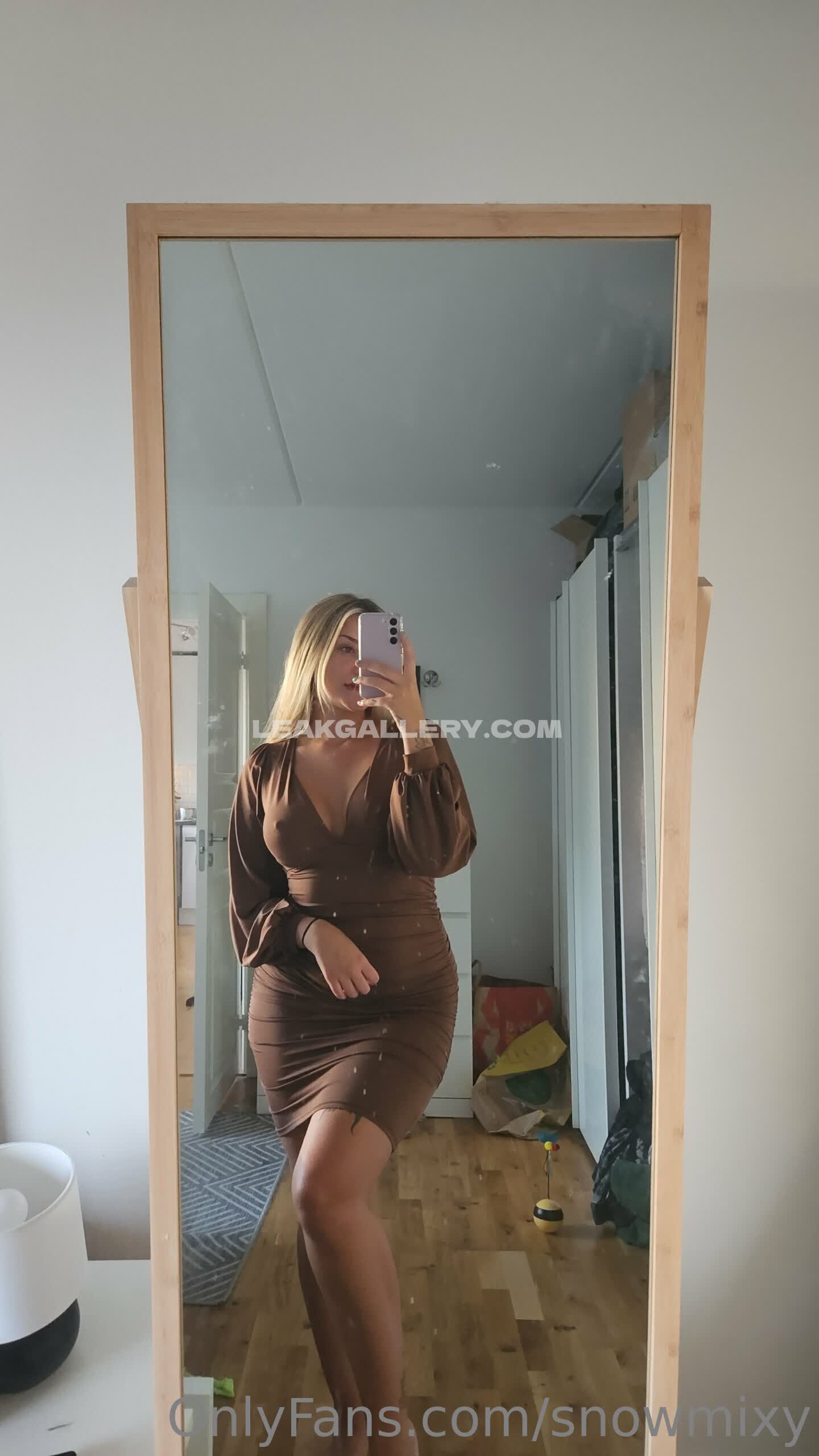 Snowmixy Exclusive Leaked Nude OnlyFans #7467582