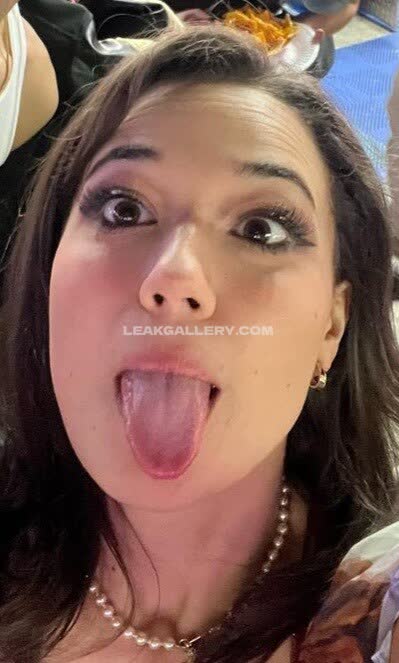 Sofiiiiagomez / sofiagomez 独家泄露的OnlyFans裸照 #6717051
