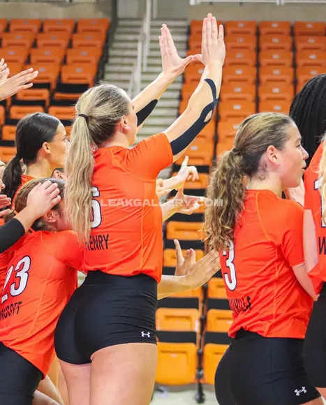 Sophiahenryy_ Exclusive Leaked Nude Onlyfans #5586239