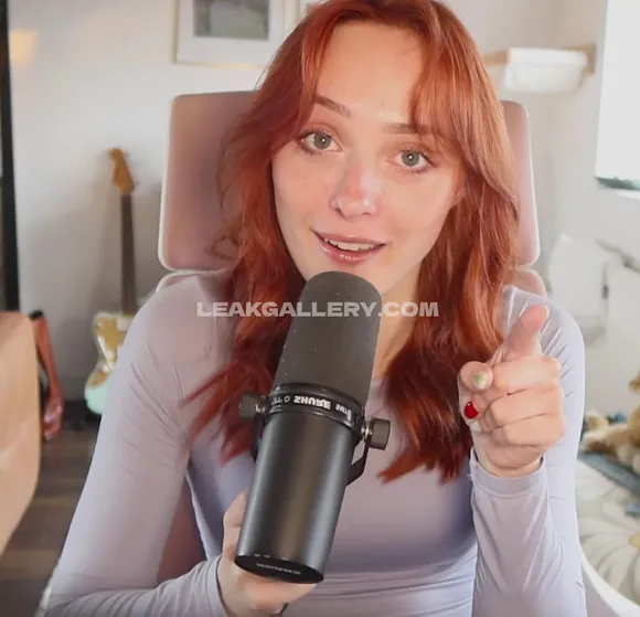 Soupforeloise Exclusive Leaked Nude Onlyfans #7973864