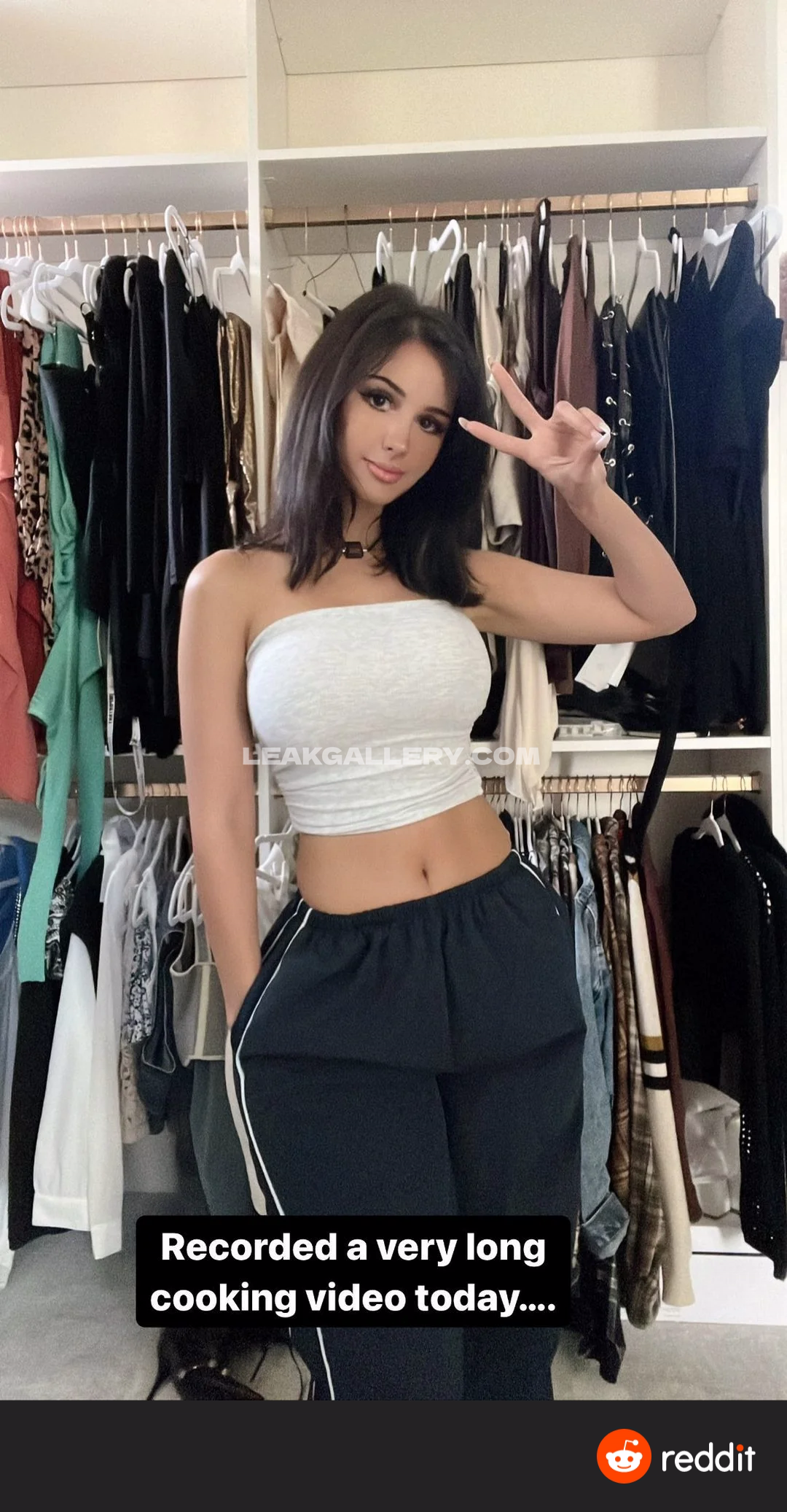 Sssniperwolf Exclusive Leaked Nude OnlyFans #7802695