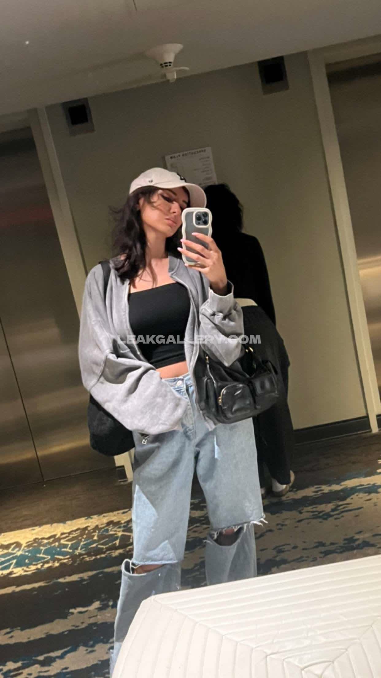 Sssniperwolf Exclusive Leaked Nude OnlyFans #7802656
