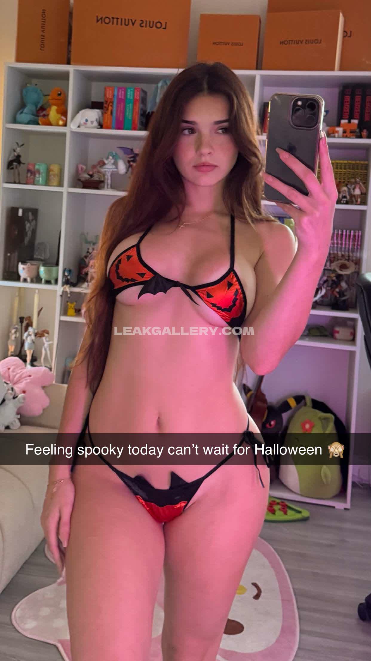 Summerxiris Exclusive Leaked Nude OnlyFans #7412308
