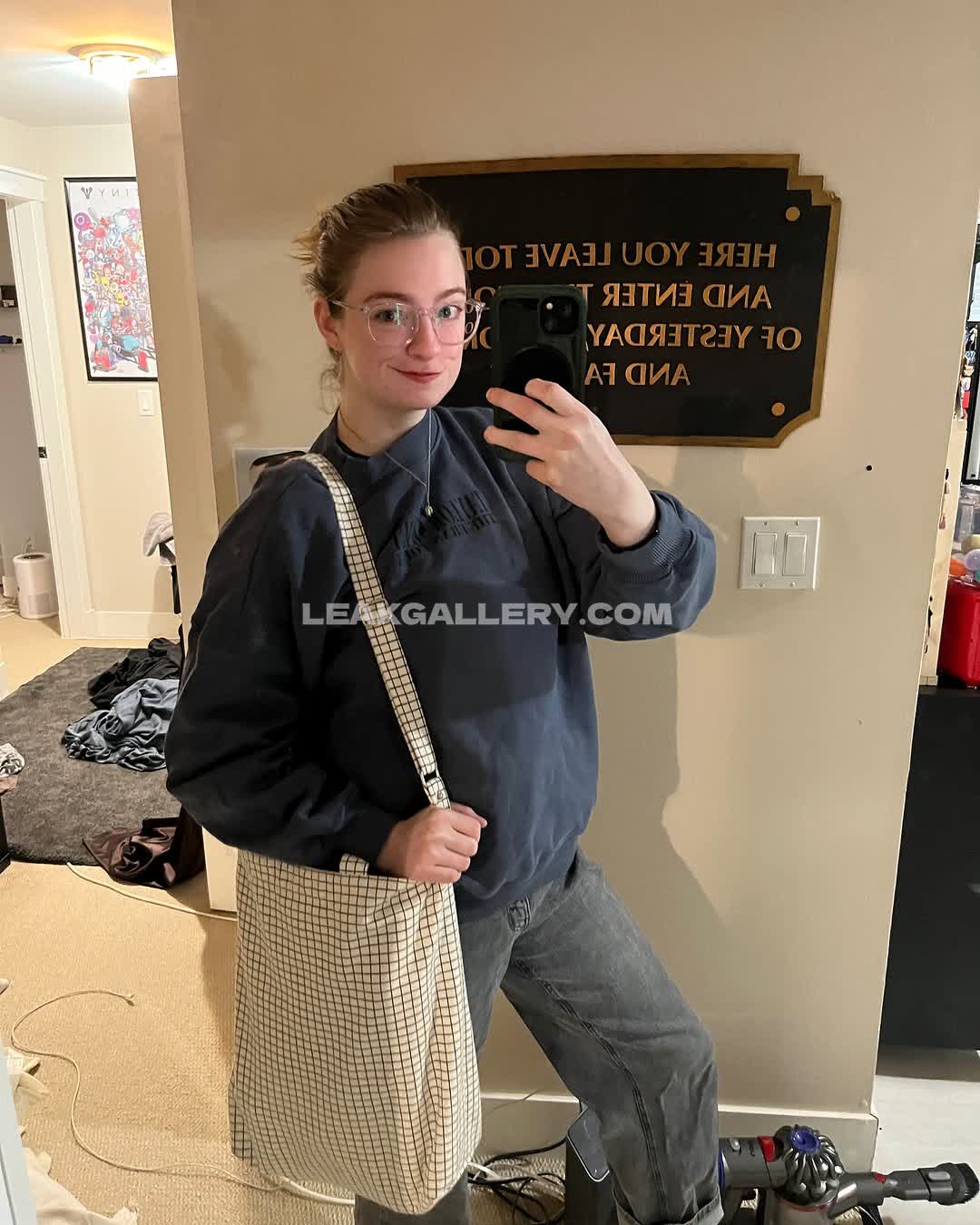 Suuuoppp Exclusive Leaked Nude OnlyFans #7504319