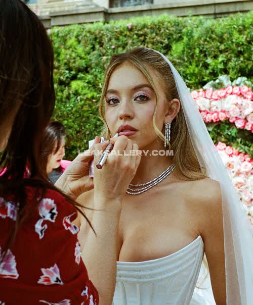Sydneysweeney / sydney_sweeney Exclusive Leaked Nude OnlyFans #12063592
