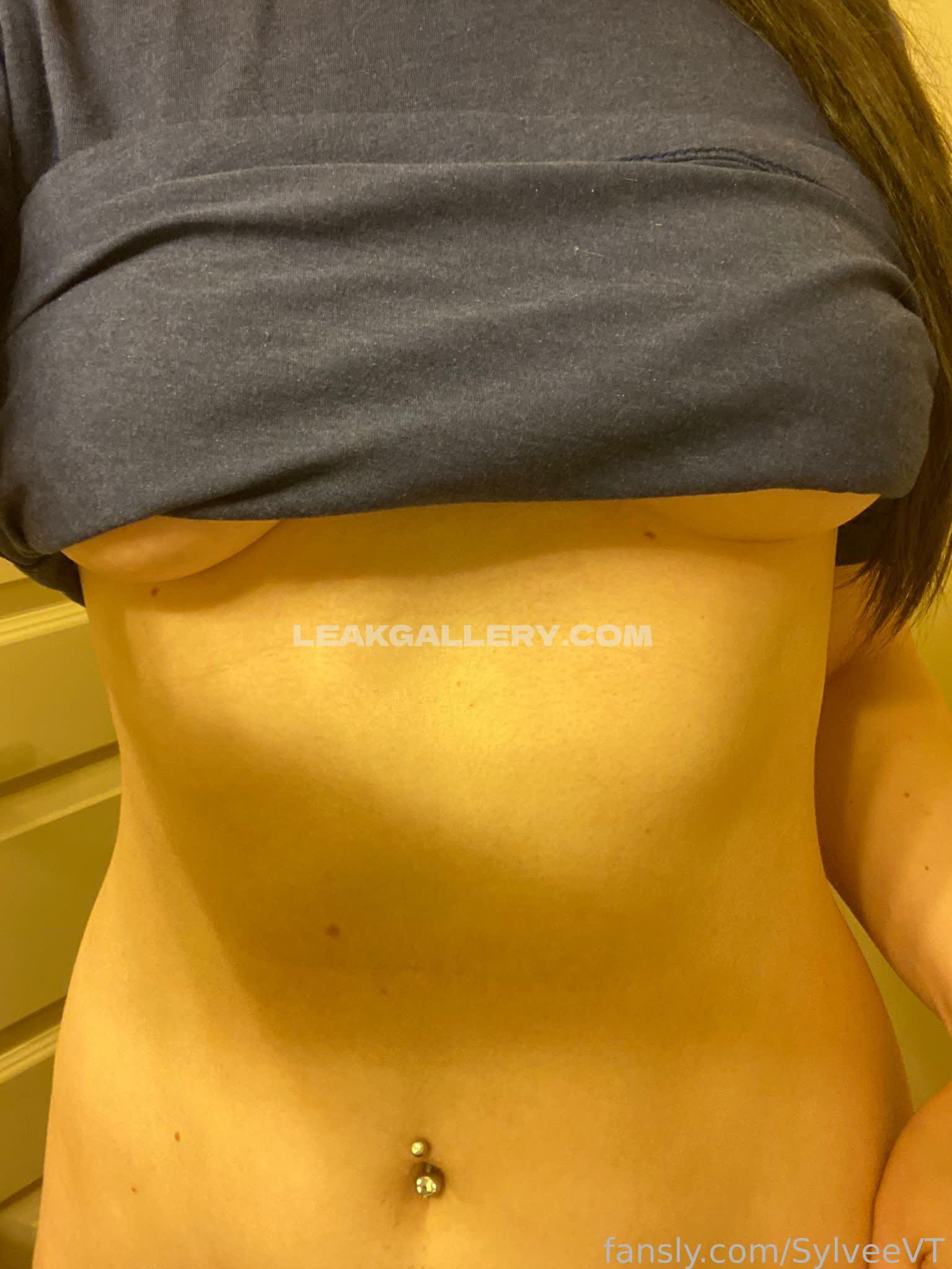 Sylveevt Exclusive Leaked Nude OnlyFans #7475535